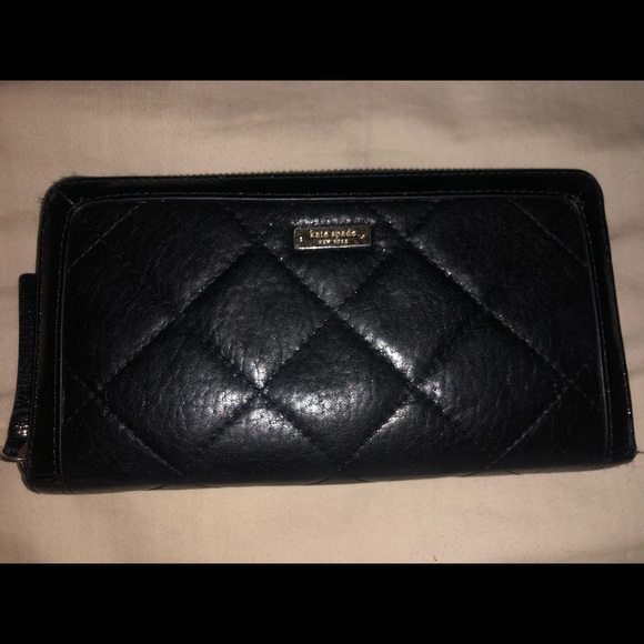 Kate Spade Wallet - Picture 2 of 5